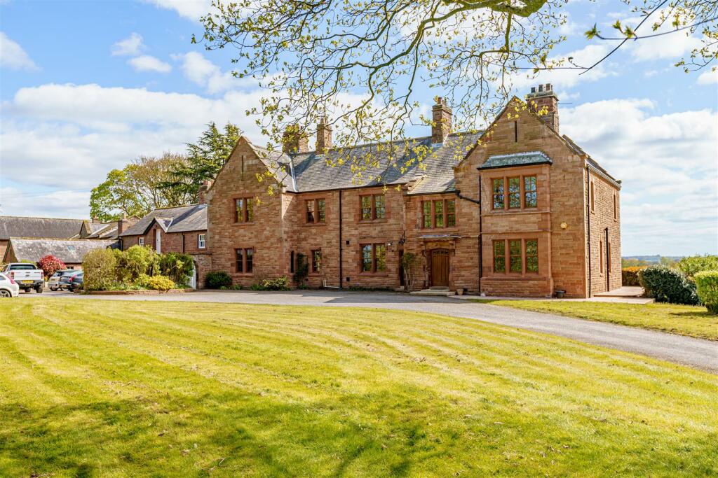 Additional property image - Watch Cross & The Coach House, Irthington, Carlisle