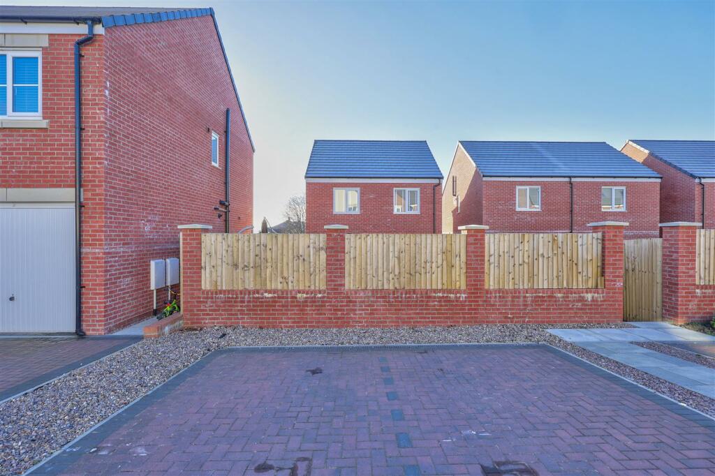 Additional property image - Daffodil Drive, Penrith