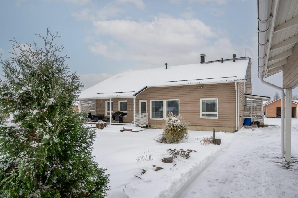 4 bedroom detached house for sale in Oulu, Raahe, Finland