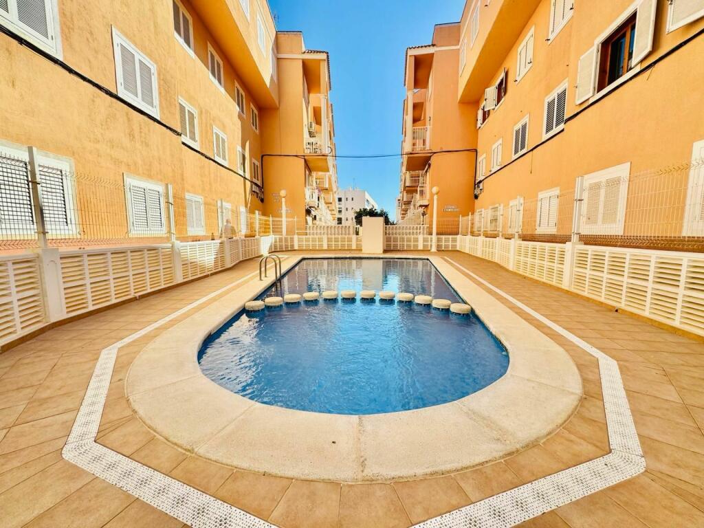 Main image of property: Valencia, Alicante, Torrevieja