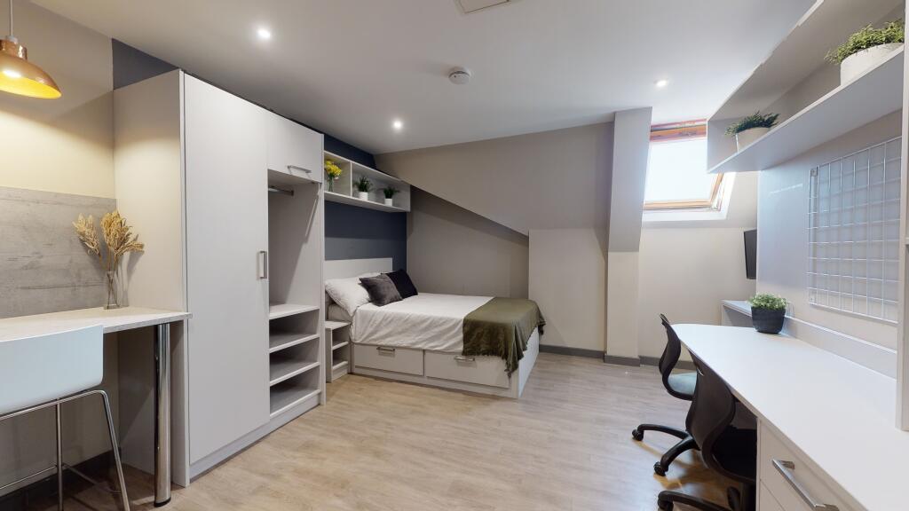 Main image of property: Monument House, North Street East, 