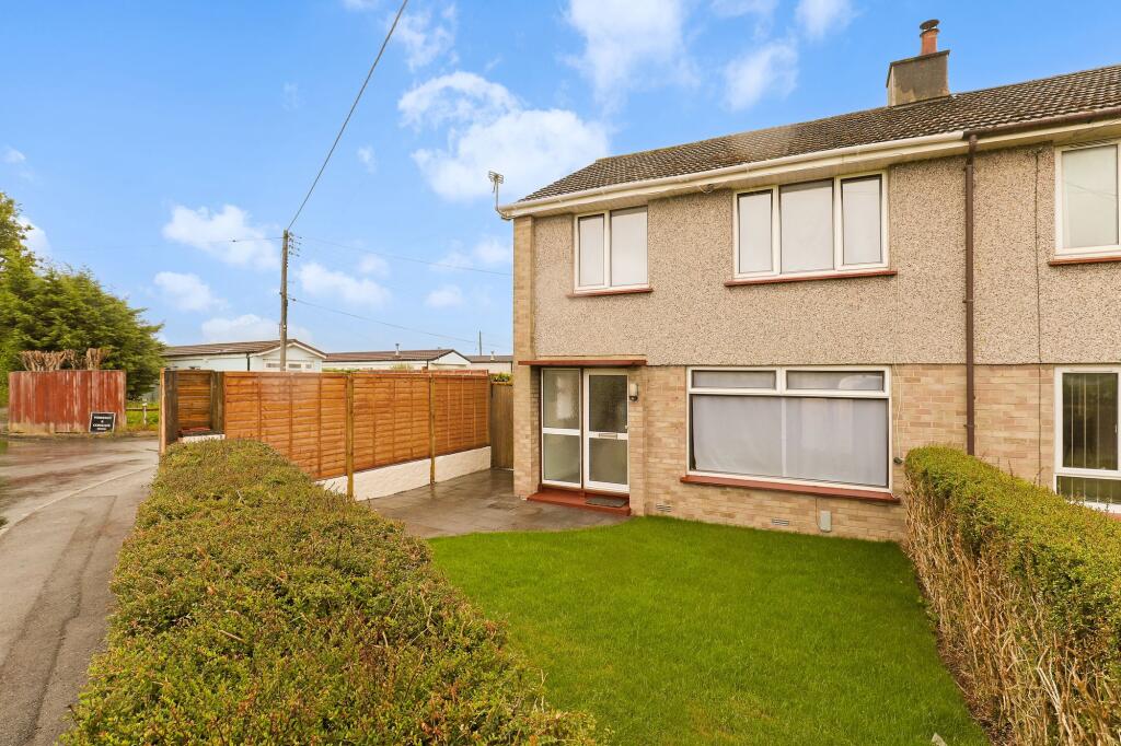 Main image of property: Oatfield, Backwell, BS48