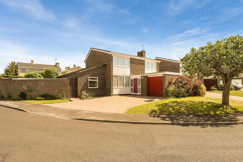 Main image of property: Amberlands Close, Backwell, BS48