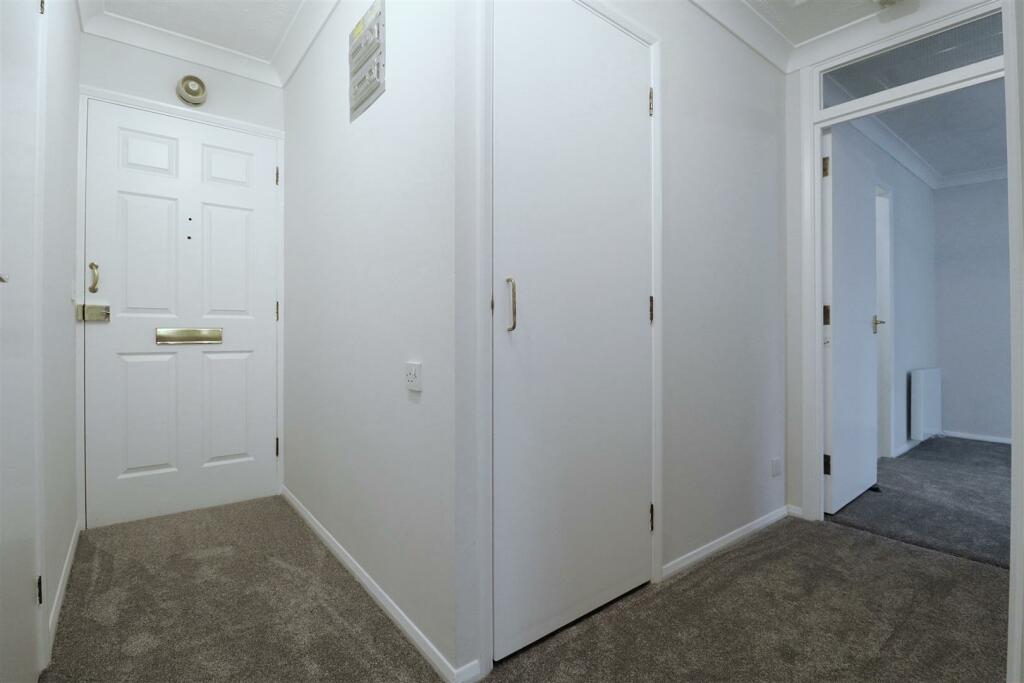 Additional property image - Pincott Road, Bexleyheath