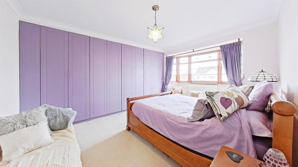 Additional property image - Park Crescent, Erith