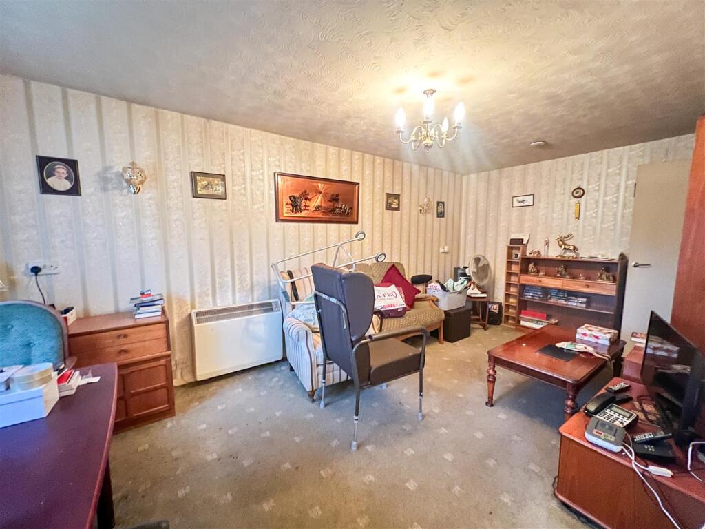 Additional property image - Mayplace Road East, Bexleyheath