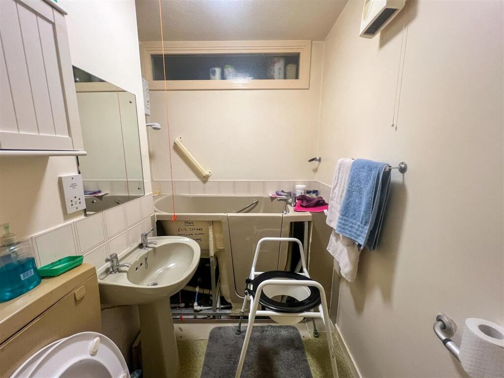 Additional property image - Mayplace Road East, Bexleyheath
