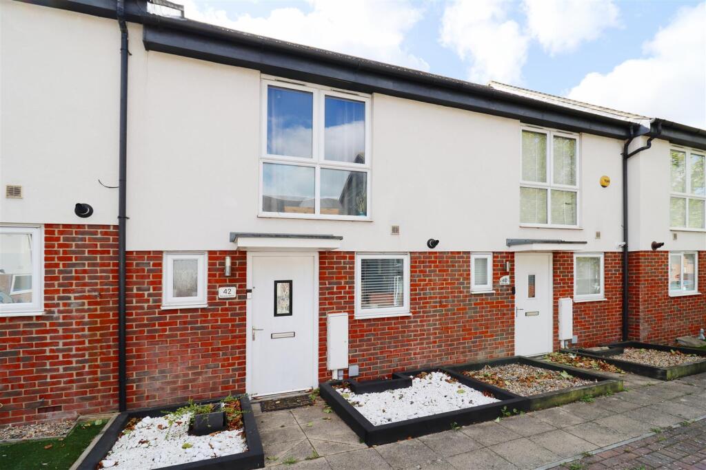 Main image of property: Nursery Grove, Gravesend