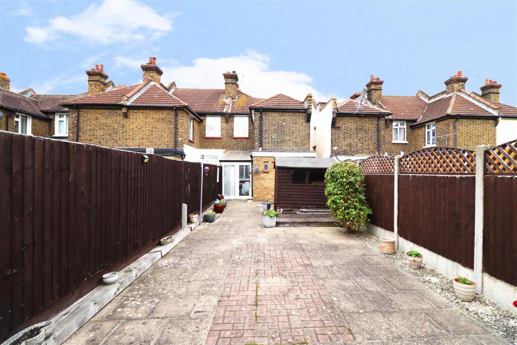 Main image of property: Oak Road, Erith