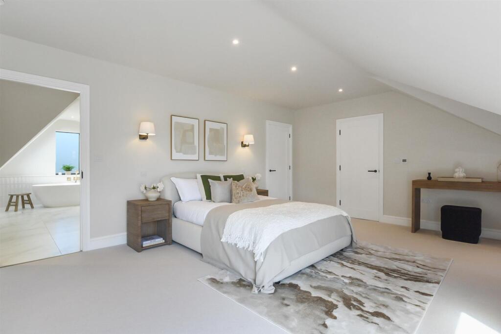 Main image of property: Highcroft, London Road, Southborough, Tunbridge Wells