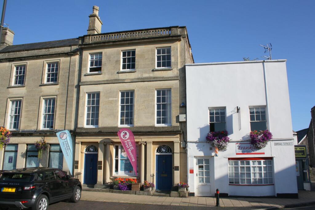 Commercial property for rent in 79 Broad Street, Chipping Sodbury, BS37