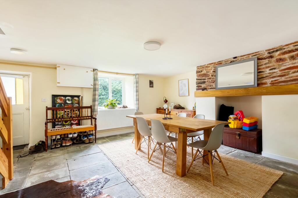 Additional property image - Poplar Cottage, 7 Broad Lane, Westerleigh, Bristol BS37 8QX