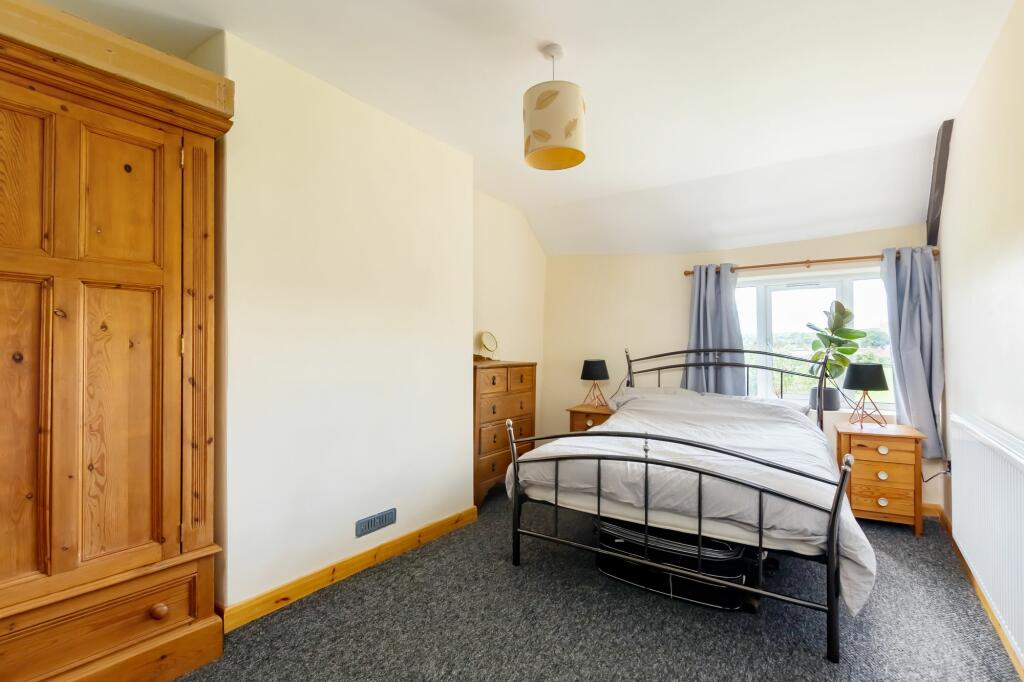 Additional property image - Poplar Cottage, 7 Broad Lane, Westerleigh, Bristol BS37 8QX
