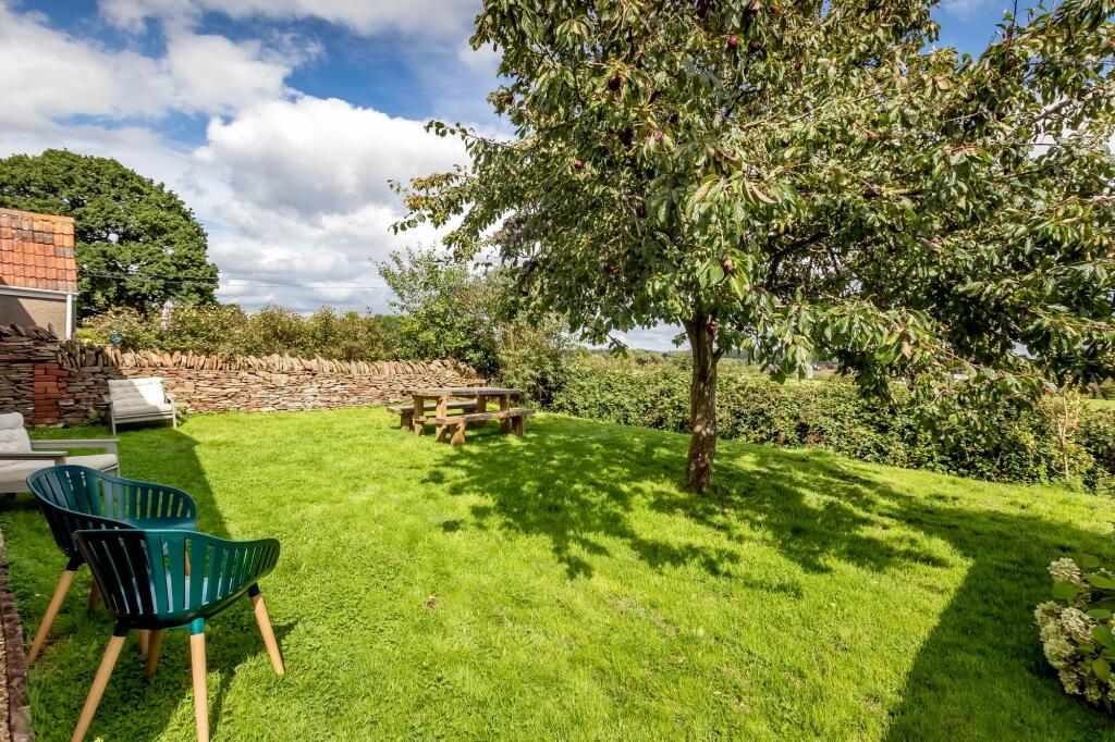 Additional property image - Poplar Cottage, 7 Broad Lane, Westerleigh, Bristol BS37 8QX