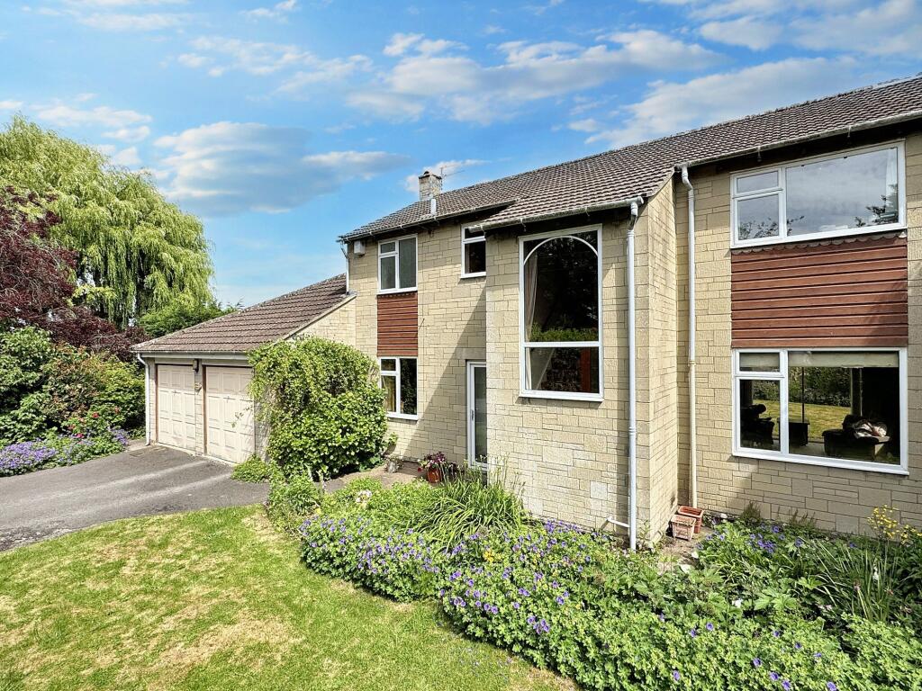 Main image of property: Kings Lane, Pucklechurch, BS16