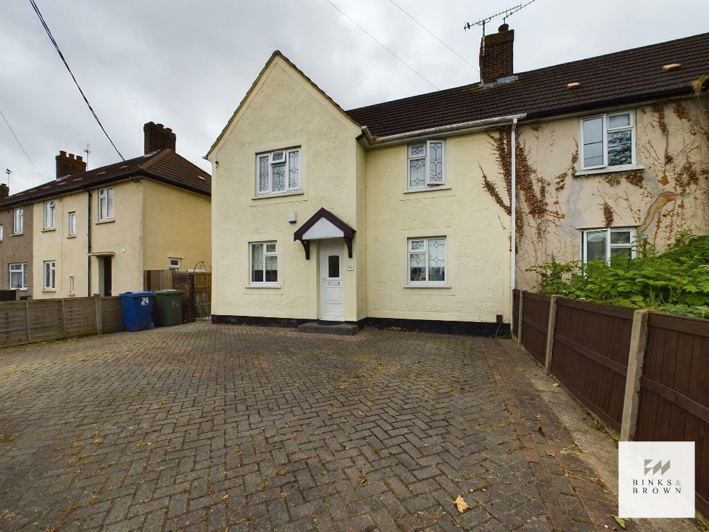 Main image of property: Giffords Cross Road, Corringham, Essex, SS17 7PZ