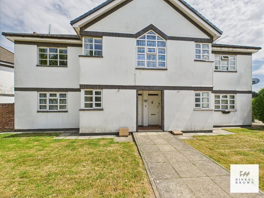 Main image of property: Kensington Gardens, East Tilbury, Tilbury, Essex, RM18 8SR