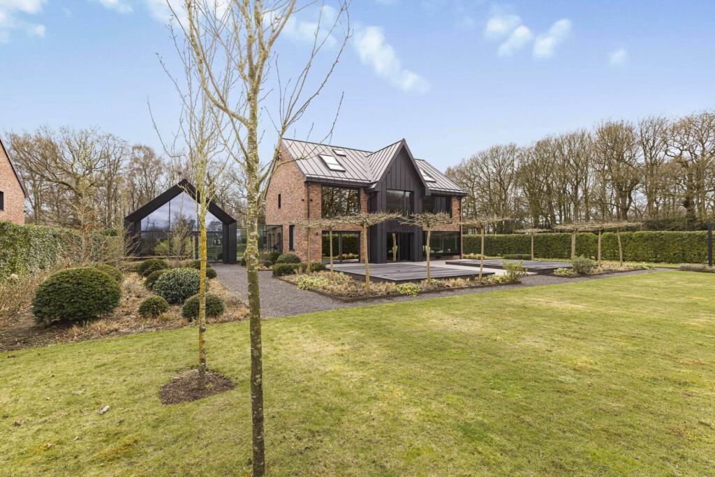 Main image of property: 1 Robertson`s Lodge, Bollington Lane, Nether Alderley