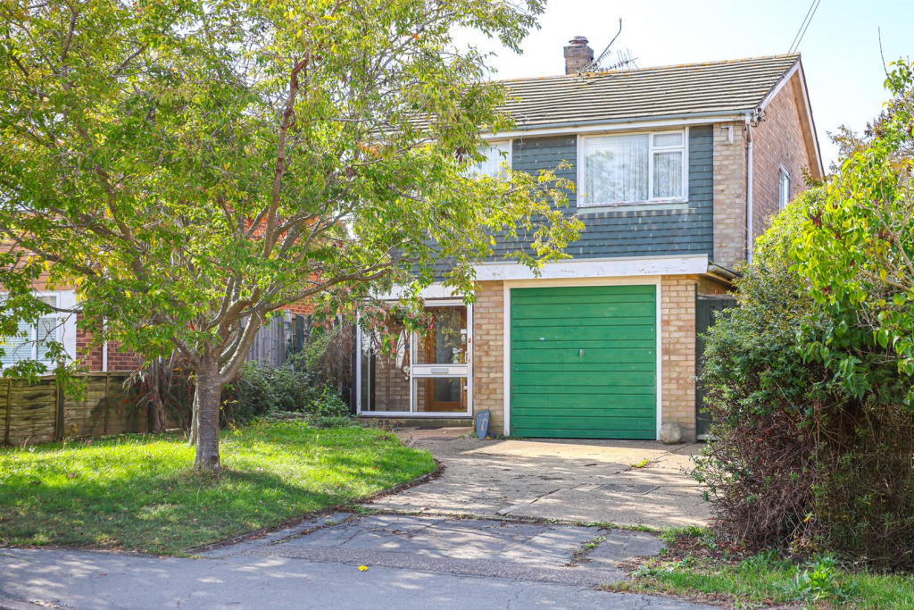 Main image of property: Hilltop Avenue, Hullbridge, Hockley