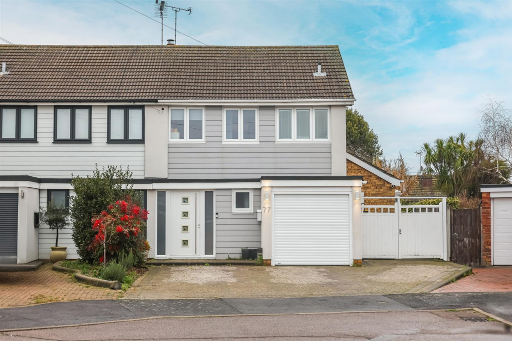 Main image of property: Windsor Way, Rayleigh