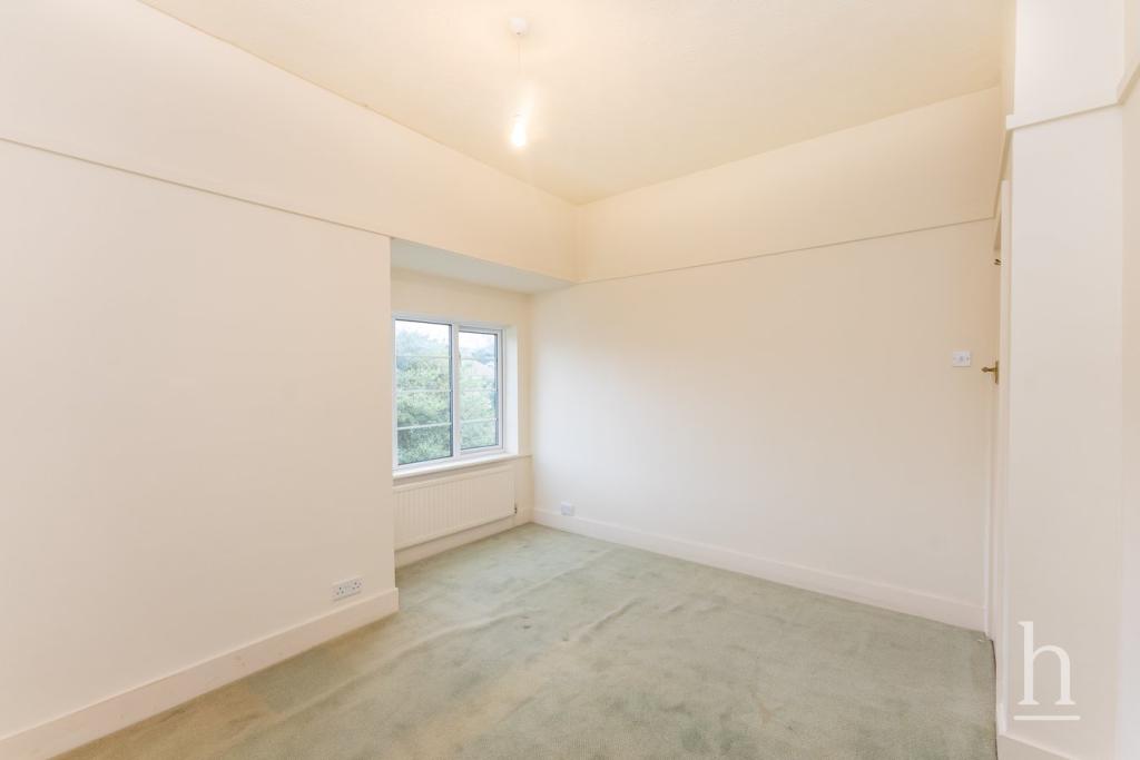 2 bedroom apartment for sale in Victoria Road, West Kirby, CH48