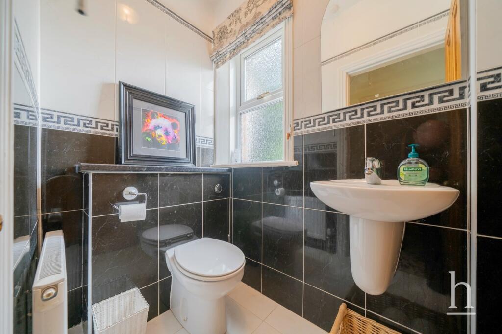 Additional property image - Meols Drive, Hoylake, CH47