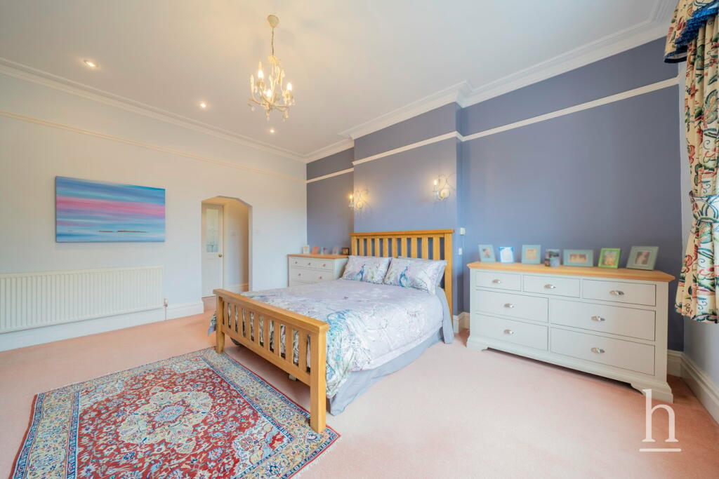 Additional property image - Meols Drive, Hoylake, CH47