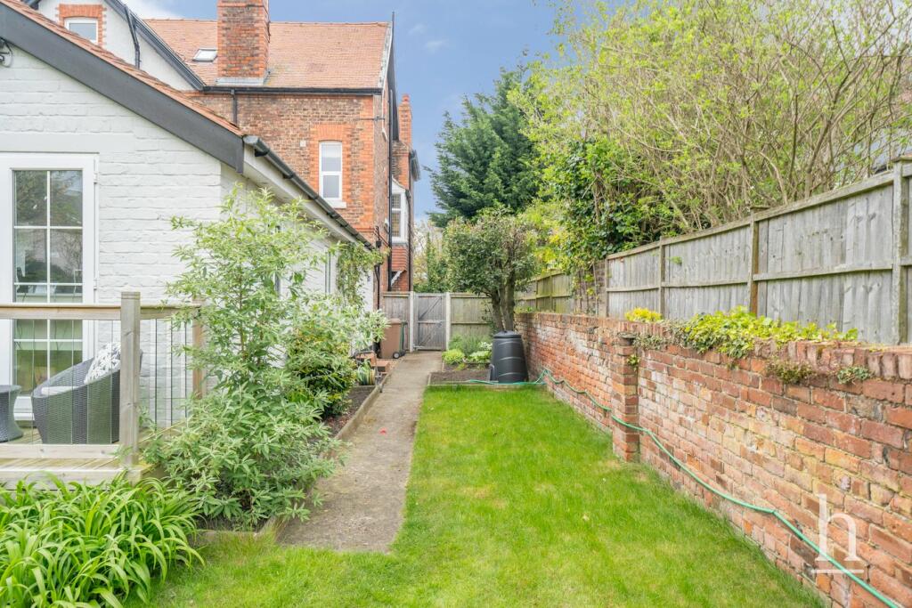 Additional property image - Meols Drive, Hoylake, CH47