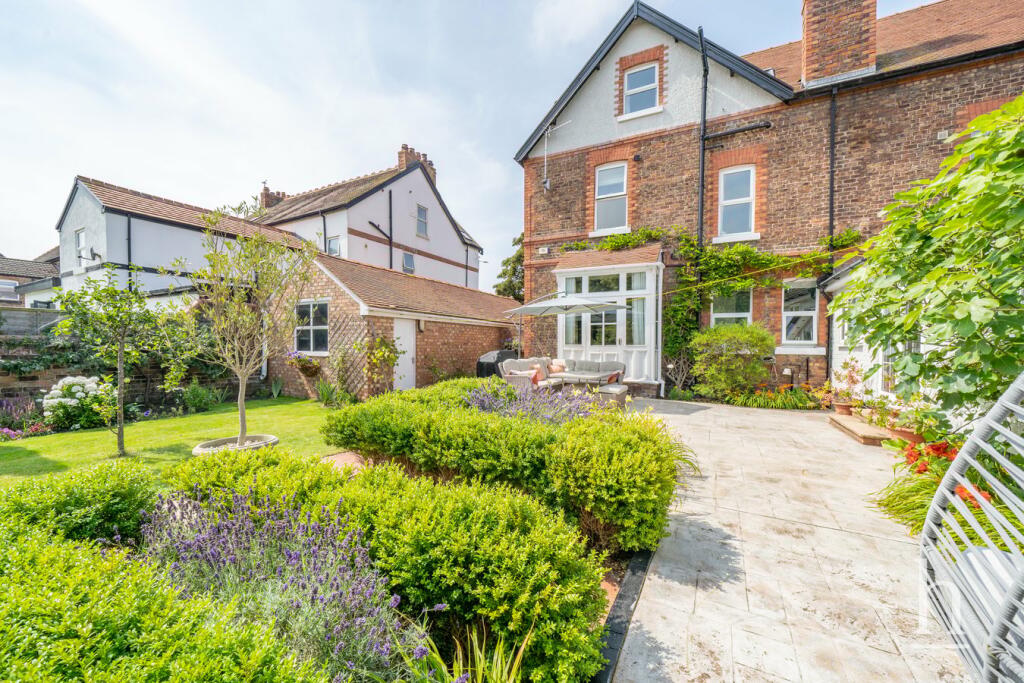 Additional property image - Meols Drive, Hoylake, CH47