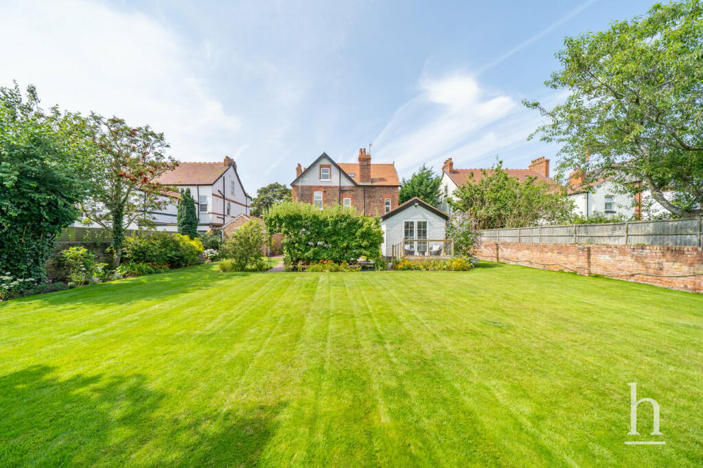 Additional property image - Meols Drive, Hoylake, CH47