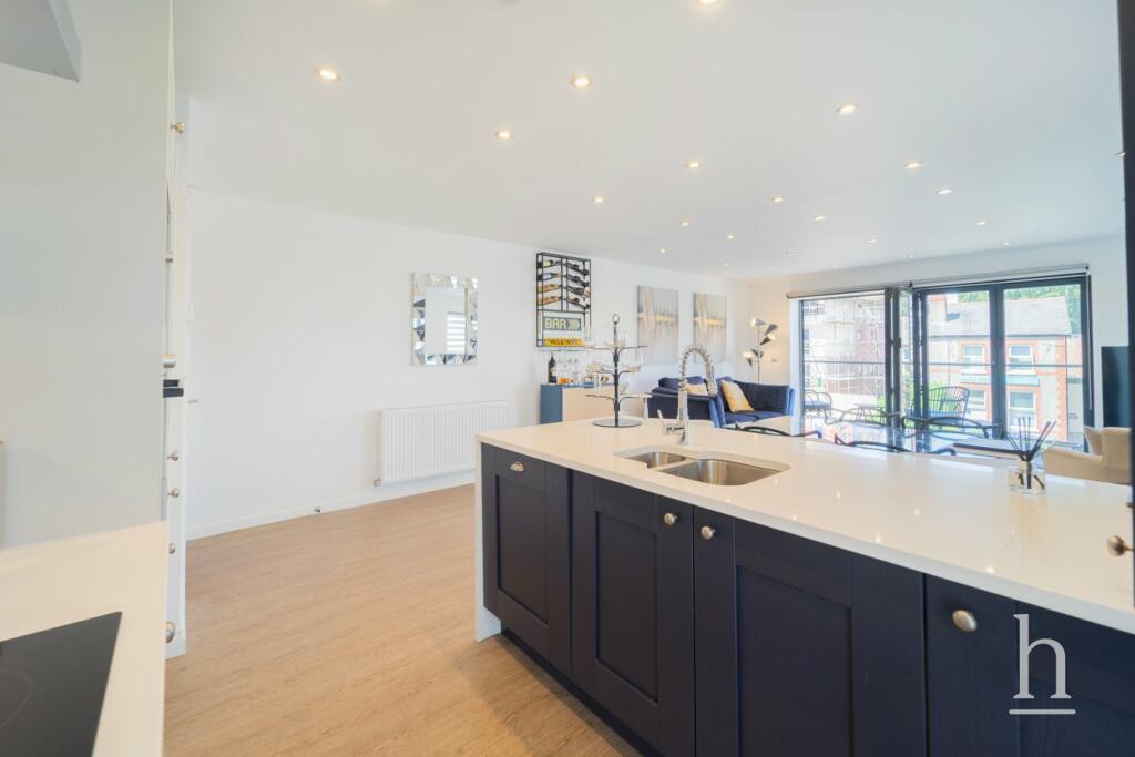 Additional property image - Rocky Lane, Heswall, CH60