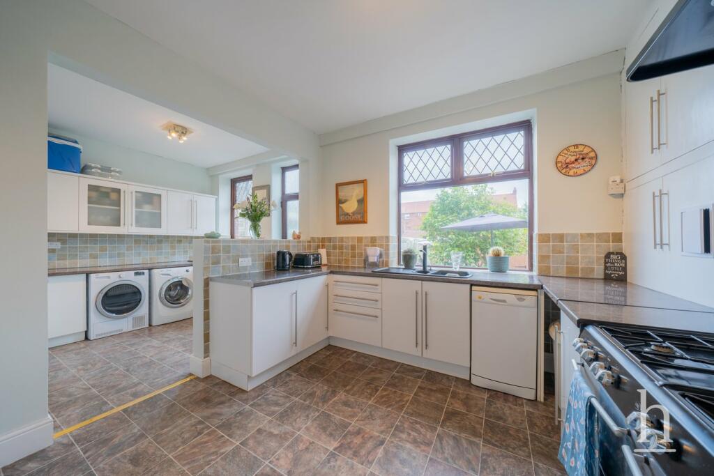 Additional property image - Queens Road, Hoylake, CH47