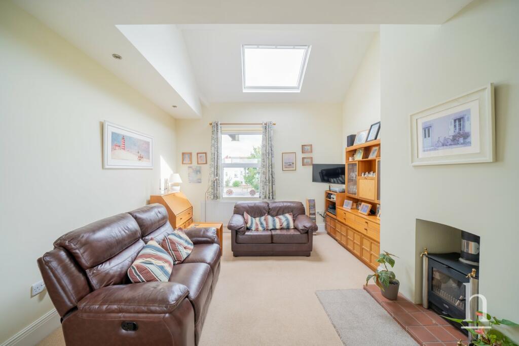 Additional property image - Marine Road, Hoylake, CH47
