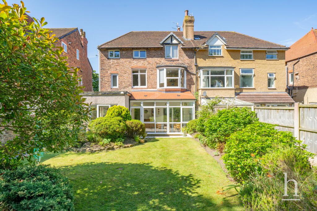 Additional property image - Westbourne Grove, West Kirby, CH48