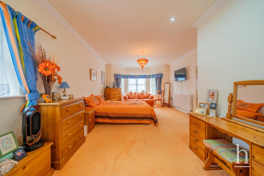 Additional property image - Column Road, West Kirby, CH48