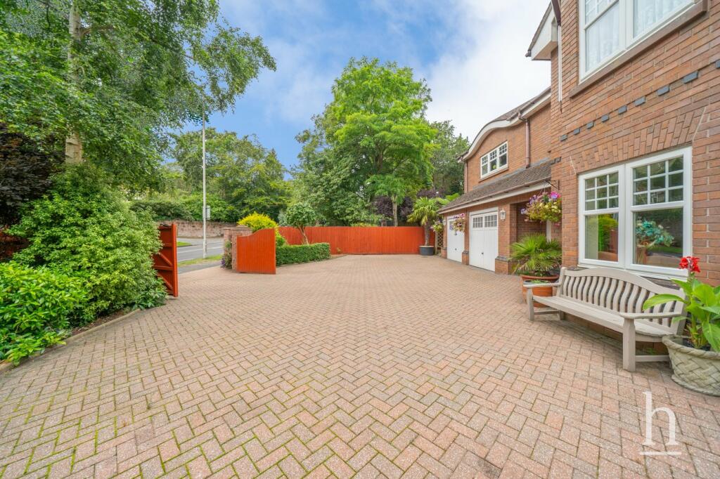 Additional property image - Column Road, West Kirby, CH48