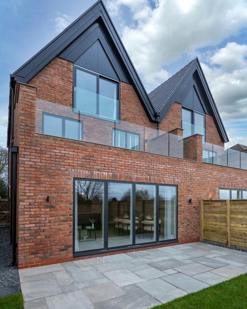 Additional property image - Telegraph Road, Heswall, CH60