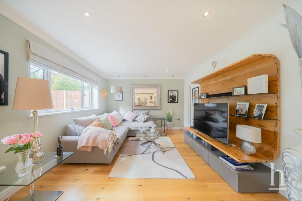Property image - Barnston Road, Heswall, CH60