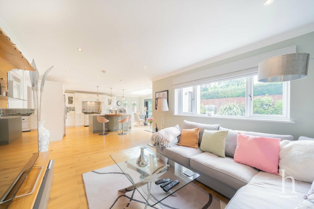 Additional property image - Barnston Road, Heswall, CH60