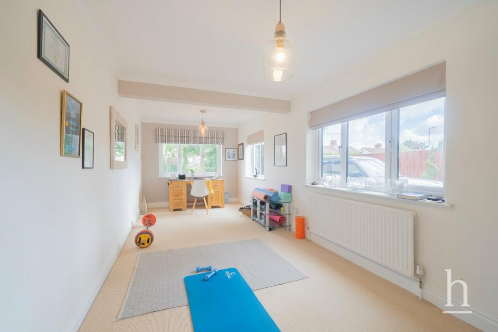 Additional property image - Barnston Road, Heswall, CH60