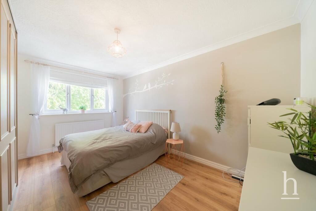 Additional property image - Barnston Road, Heswall, CH60