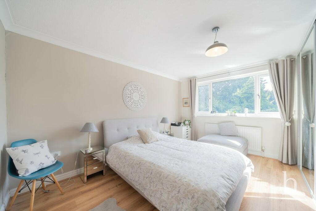 Additional property image - Barnston Road, Heswall, CH60