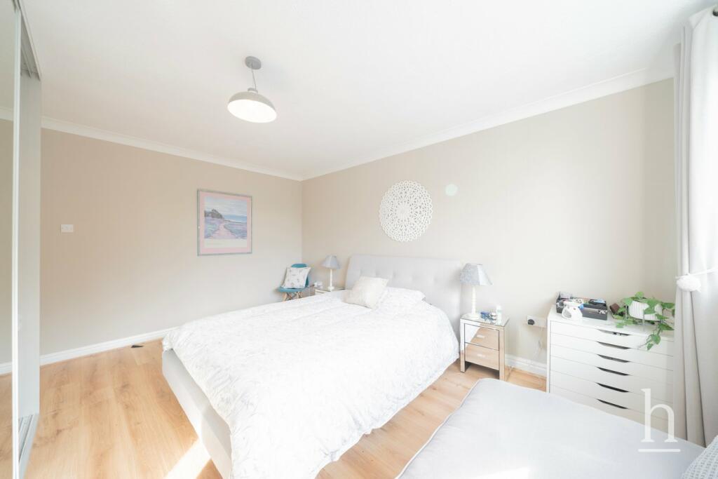 Additional property image - Barnston Road, Heswall, CH60