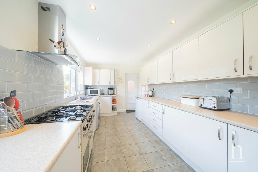 Additional property image - Plymyard Avenue, Bromborough, CH62