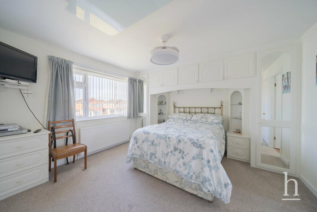 Additional property image - Plymyard Avenue, Bromborough, CH62