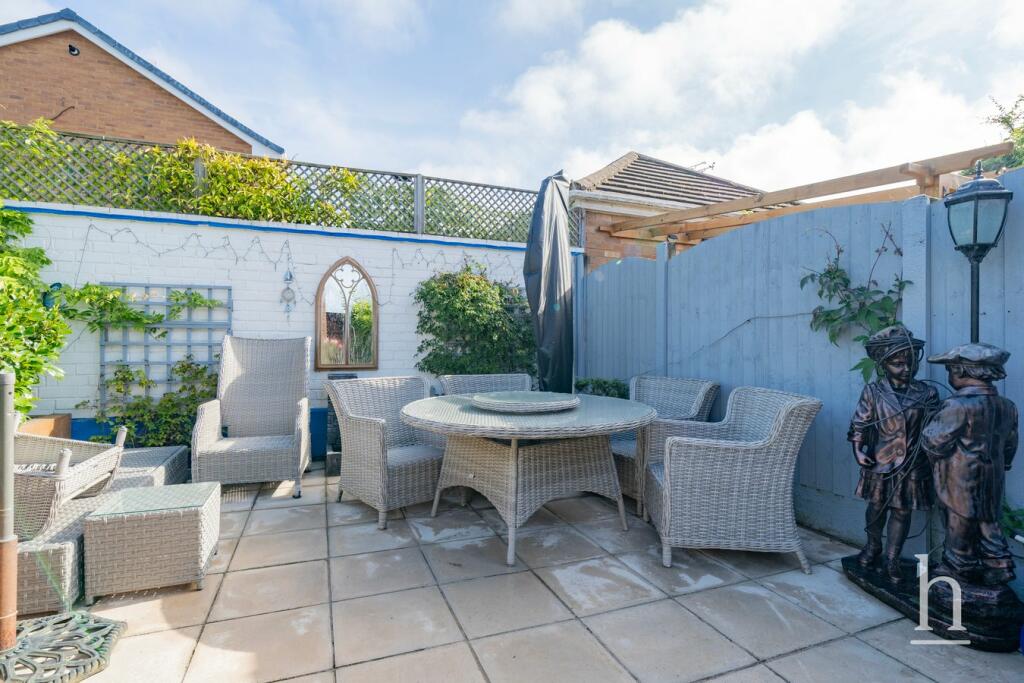 Additional property image - Plymyard Avenue, Bromborough, CH62