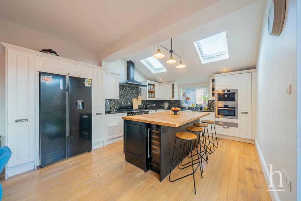 Additional property image - Storeton Road, Birkenhead, CH42