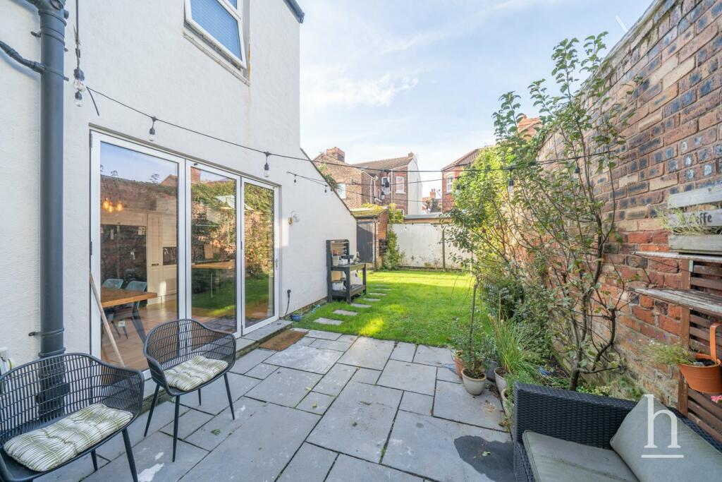 Additional property image - Storeton Road, Birkenhead, CH42