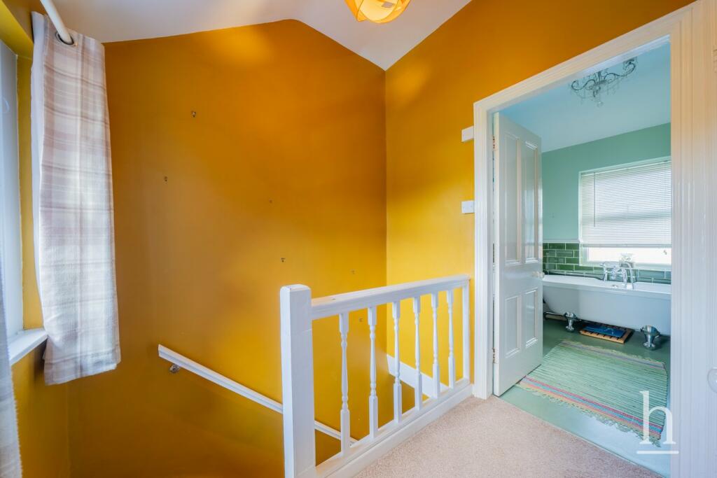 Additional property image - South View, Bromborough Pool, CH62