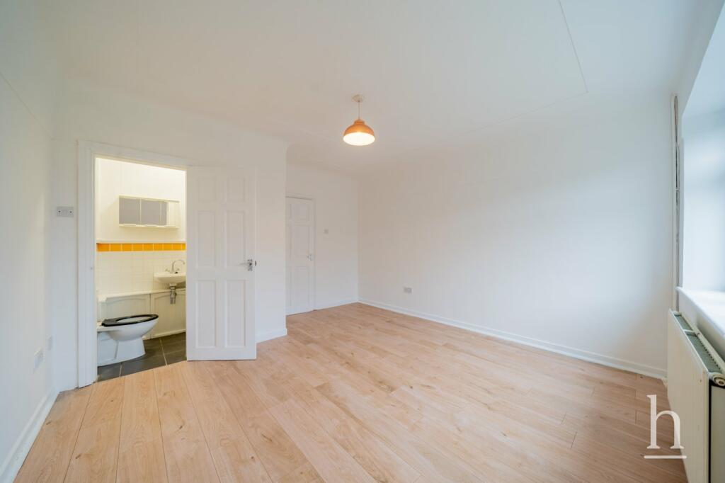 Additional property image - Black Horse Hill, West Kirby, CH48
